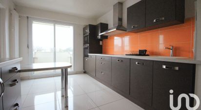 Apartment 5 rooms of 115 m² in Reims (51100)