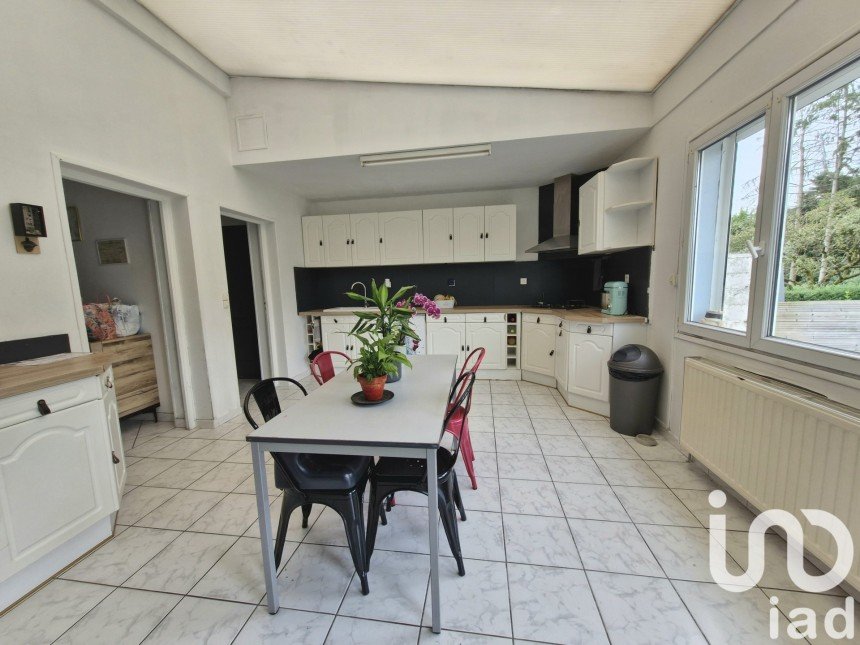 Maison 5 pièces de 114 m² à Orchies (59310)