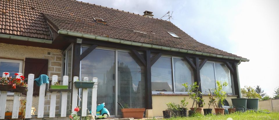 Maison traditionnelle 7 pièces de 150 m² à Châlette-sur-Loing (45120)