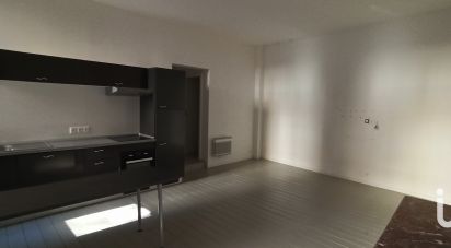 Appartement 2 pièces de 54 m² à Saint-Étienne (42000)