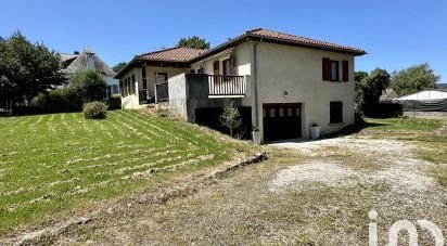 Traditional house 4 rooms of 120 m² in Lannemezan (65300)