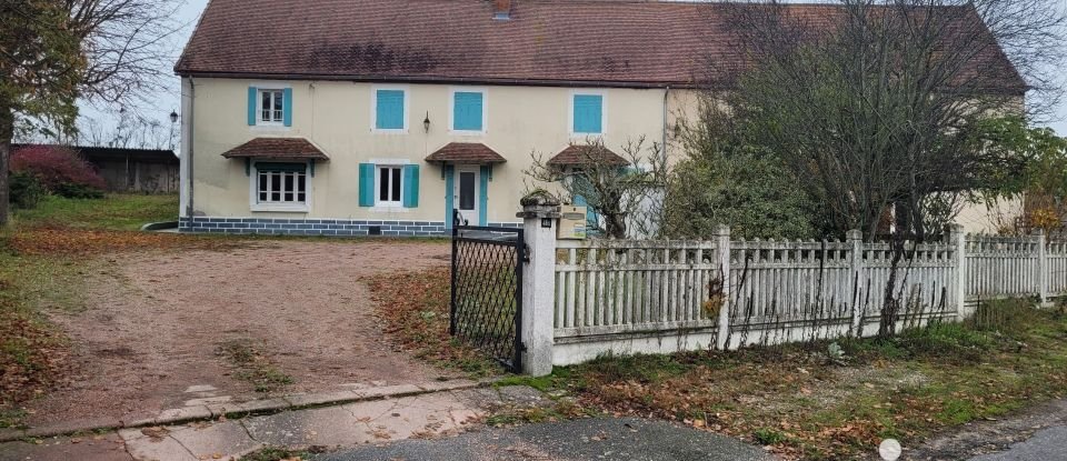 Maison de campagne 9 pièces de 255 m² à Le Pin (03130)