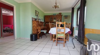 House 4 rooms of 80 m² in Craponne-sur-Arzon (43500)