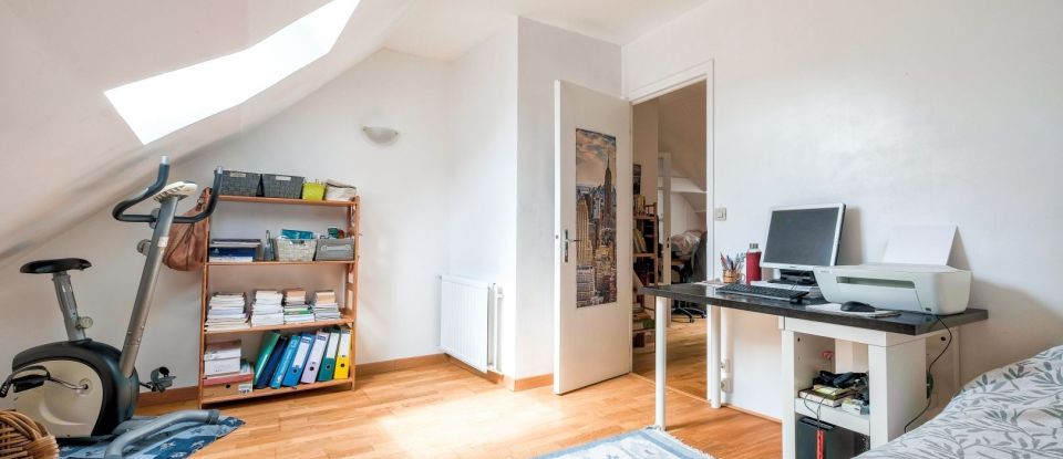 Maison 4 pièces de 80 m² à Nanteuil-sur-Marne (77730)