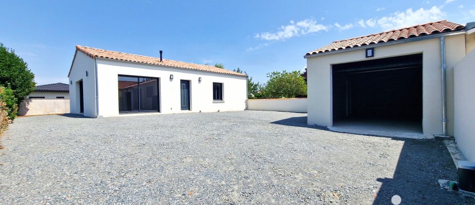 Maison traditionnelle 6 pièces de 142 m² à Tonnay-Charente (17430)