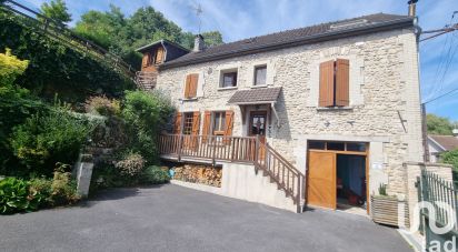 Maison de campagne 7 pièces de 143 m² à Mont-Saint-Père (02400)