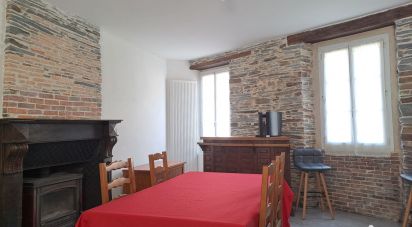 House 7 rooms of 141 m² in Le Louroux-Béconnais (49370)