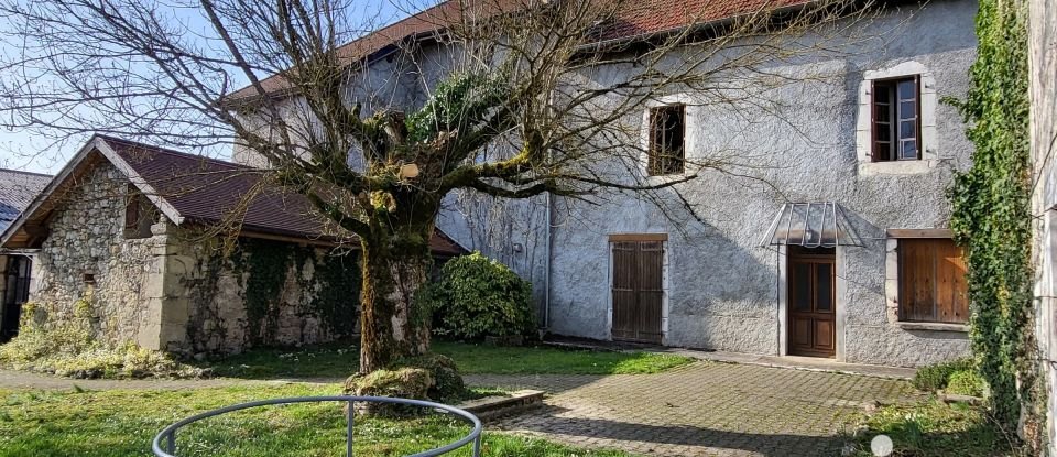 Castle 15 rooms of 200 m² in Yenne (73170)