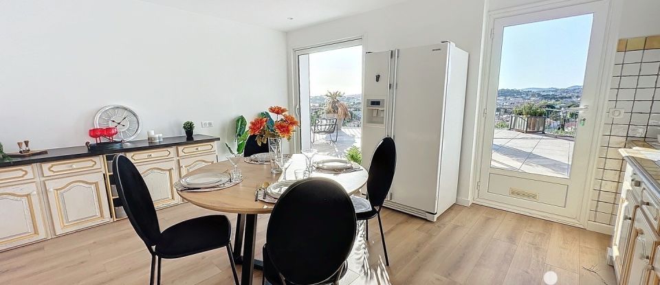 Apartment 5 rooms of 123 m² in Six-Fours-les-Plages (83140)