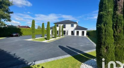 Maison 9 pièces de 270 m² à Bouvigny-Boyeffles (62172)