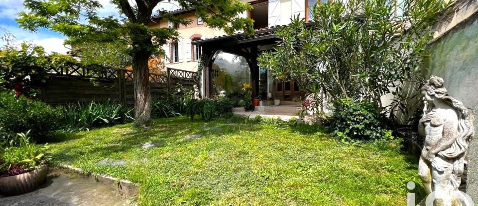 House 4 rooms of 95 m² in Montgiscard (31450)