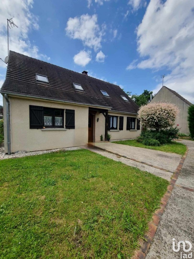 Maison 7 pièces de 160 m² à Laigneville (60290)