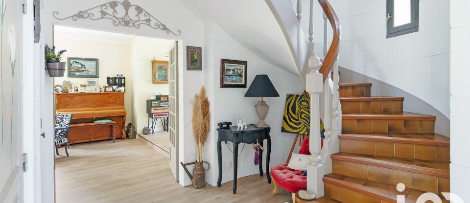 Maison 7 pièces de 170 m² à Treillières (44119)