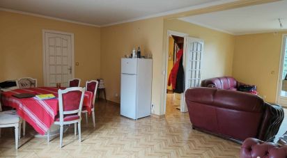 House 6 rooms of 119 m² in Domont (95330)