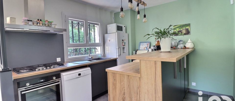 Maison 5 pièces de 132 m² à Flassans-sur-Issole (83340)