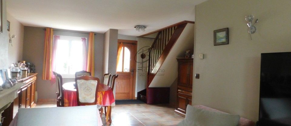 House 6 rooms of 100 m² in Chevru (77320)