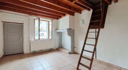 Village house 5 rooms of 77 m² in Blanzat (63112)