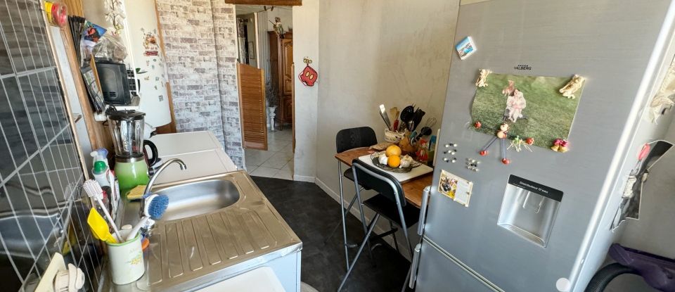 Appartement 2 pièces de 50 m² à Toulon (83200)