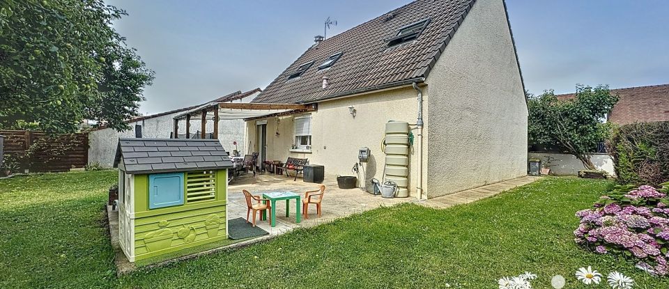 House 5 rooms of 106 m² in Ballancourt-sur-Essonne (91610)