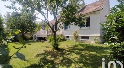 Traditional house 7 rooms of 135 m² in Franconville (95130)