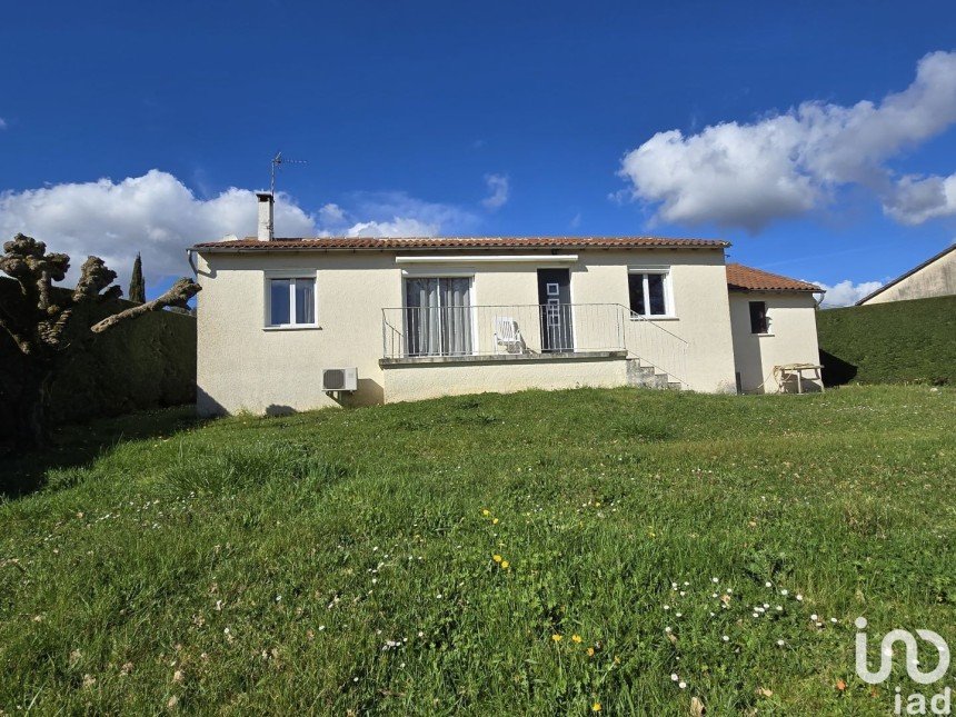 Maison 4 pièces de 89 m² à Lalinde (24150)