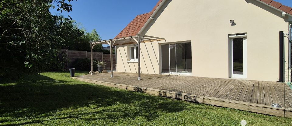 Maison 6 pièces de 184 m² à Creuzier-le-Vieux (03300)