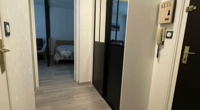 Apartment 1 room of 30 m² in Saint-Avold (57500)