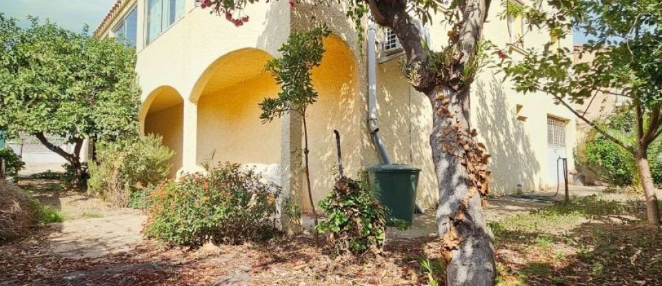 Traditional house 4 rooms of 320 m² in Pia (66380)