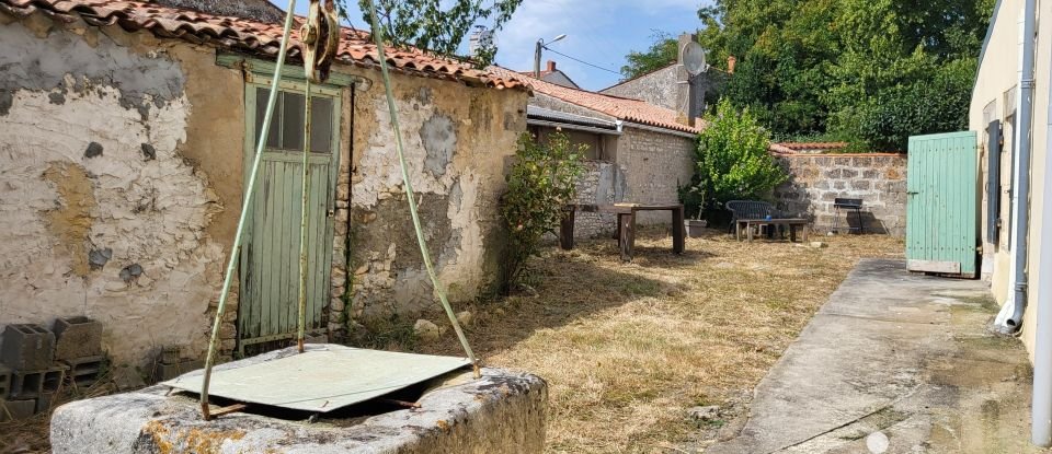 Maison de ville 5 pièces de 104 m² à Andilly (17230)