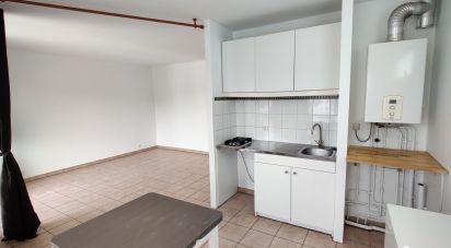 Studio 1 room of 34 m² in Rosny-sous-Bois (93110)