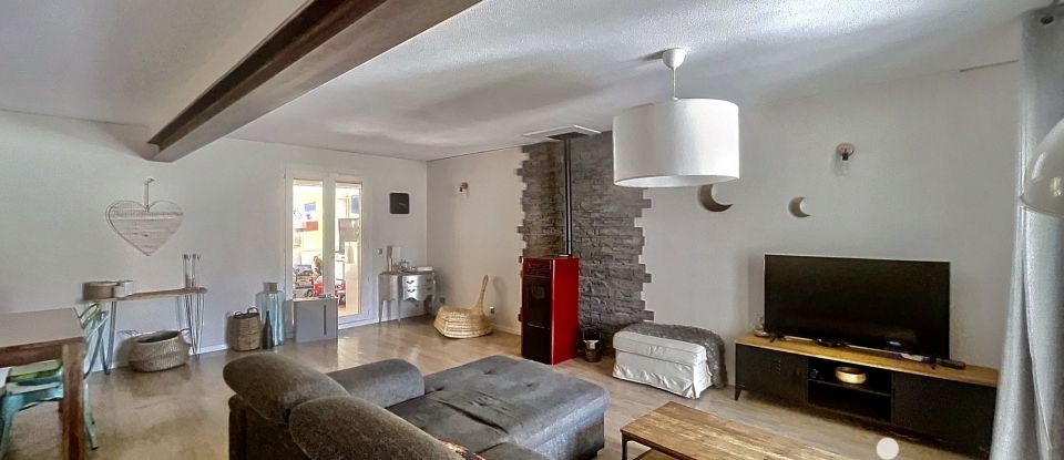 Maison 6 pièces de 140 m² à Lambesc (13410)