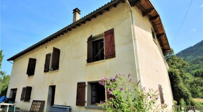 Maison 12 pièces de 300 m² à Fougax-et-Barrineuf (09300)