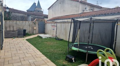 Traditional house 5 rooms of 110 m² in Sigournais (85110)