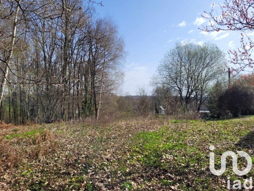 Terrain de 1 252 m² à Saint-Bonnet-l'Enfantier (19410)