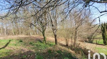 Terrain de 1 252 m² à Saint-Bonnet-l'Enfantier (19410)