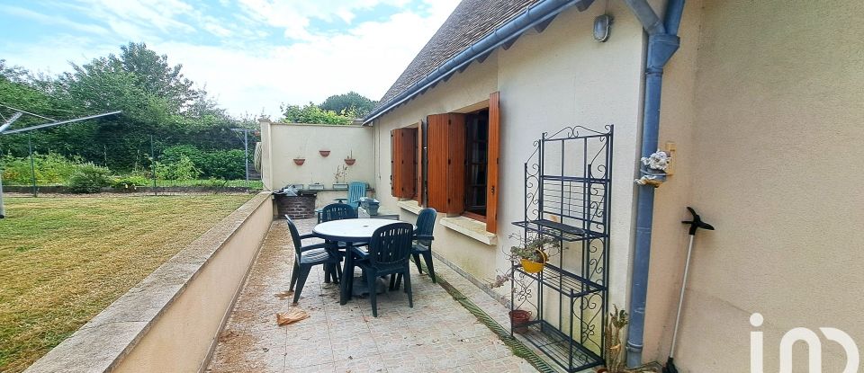 Village house 5 rooms of 139 m² in Chapelle-Royale (28290)