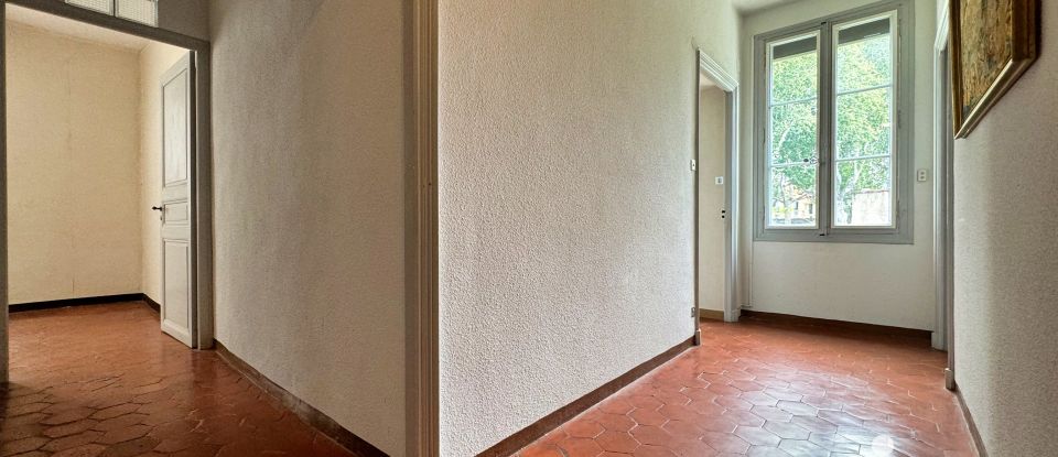 House 5 rooms of 186 m² in Millas (66170)