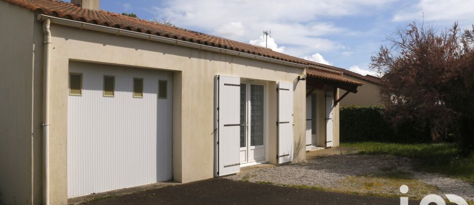 Maison 4 pièces de 80 m² à La Boissière-des-Landes (85430)