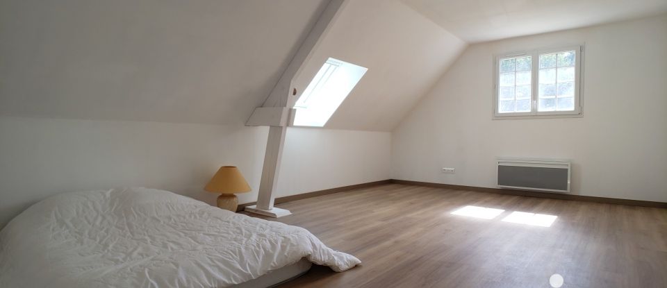 Maison 9 pièces de 266 m² à Montfort-le-Gesnois (72450)