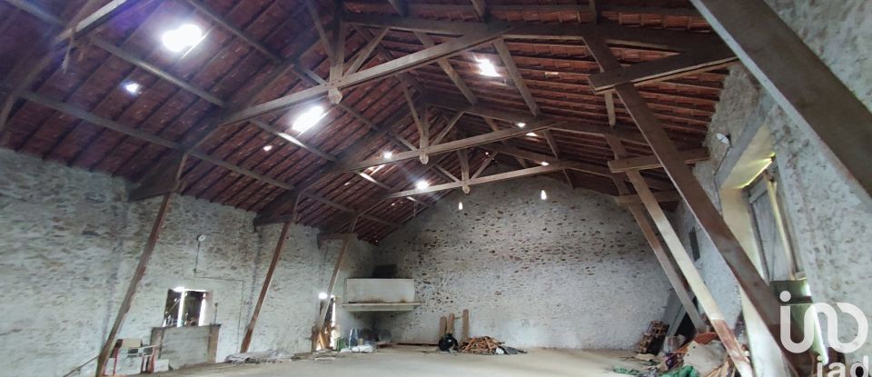 Barn conversion 5 rooms of 640 m² in Fromental (87250)