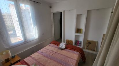 Appartement 3 pièces de 40 m² à Marseille (13004)