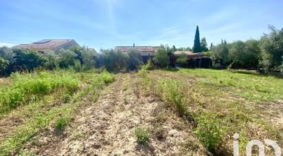 Land of 575 m² in Lapalud (84840)