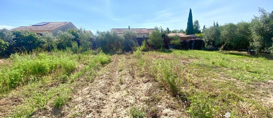 Land of 575 m² in Lapalud (84840)