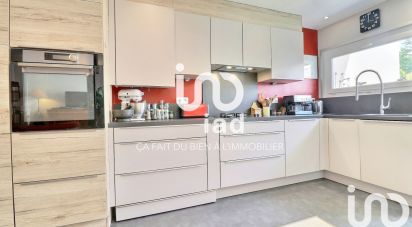 Maison 5 pièces de 95 m² à Cabriès (13480)