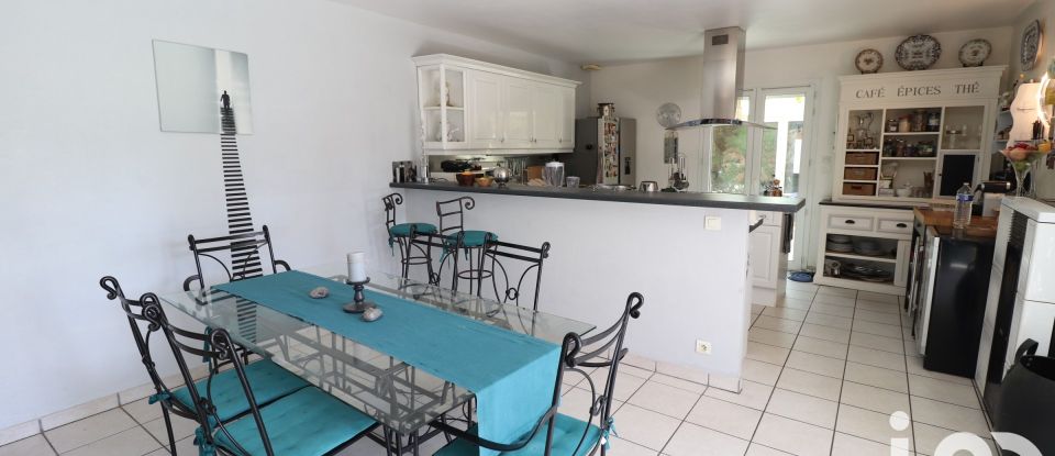 Maison 4 pièces de 106 m² à Ennezat (63720)