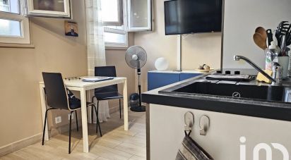 Studio 1 room of 19 m² in Fontainebleau (77300)