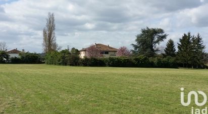 House 6 rooms of 500 m² in Saint-Nicolas-de-la-Grave (82210)