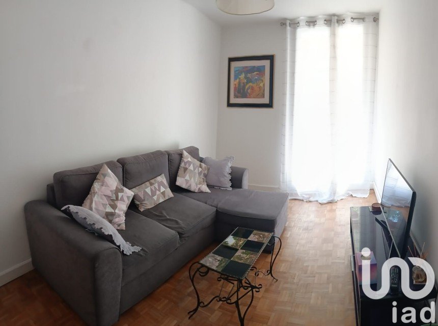 Appartement 2 pièces de 41 m² à Marseille (13011)