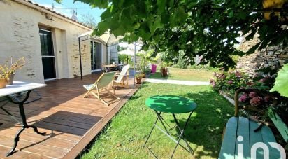 Longere 5 rooms of 114 m² in Essarts en Bocage (85140)