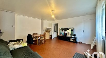 Appartement 3 pièces de 50 m² à Quimper (29000)